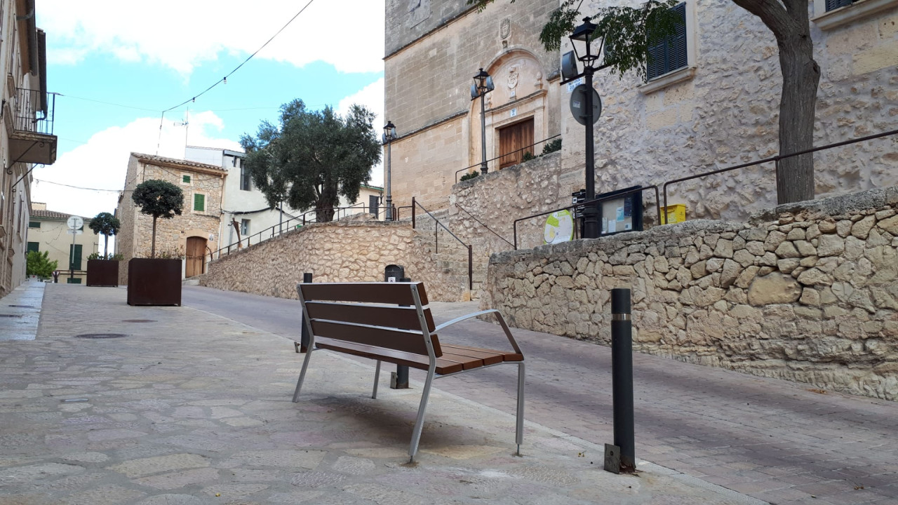 bancs a la costa des pou